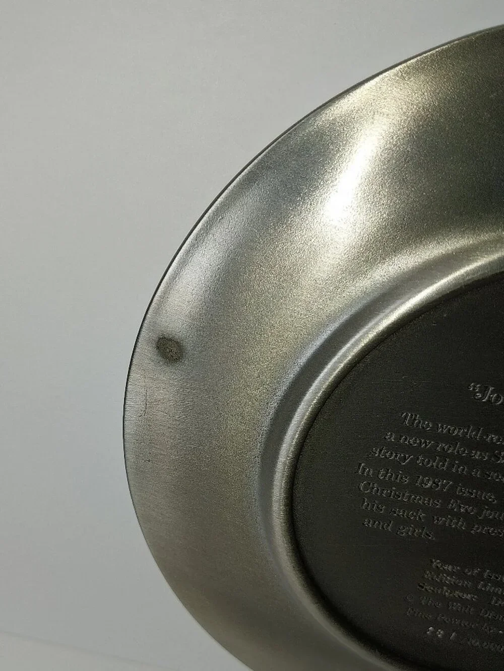 Christmas Hudson Disney Pewter Plate 